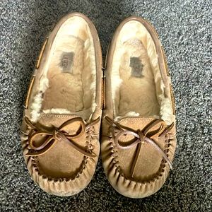 UGG moccasins - 7
